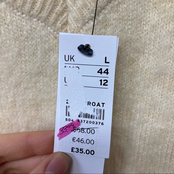 NWT Topshop Boucle V- Neck Sweater Cream - Picture 8 of 9
